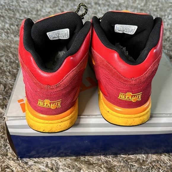 Reebok pump Omni Lite Elements - Picture 4 of 5